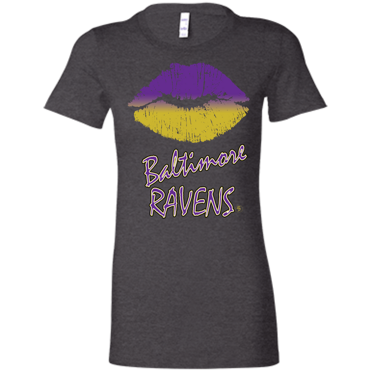 Ravens Kiss - Fitted Women's' T-Shirt