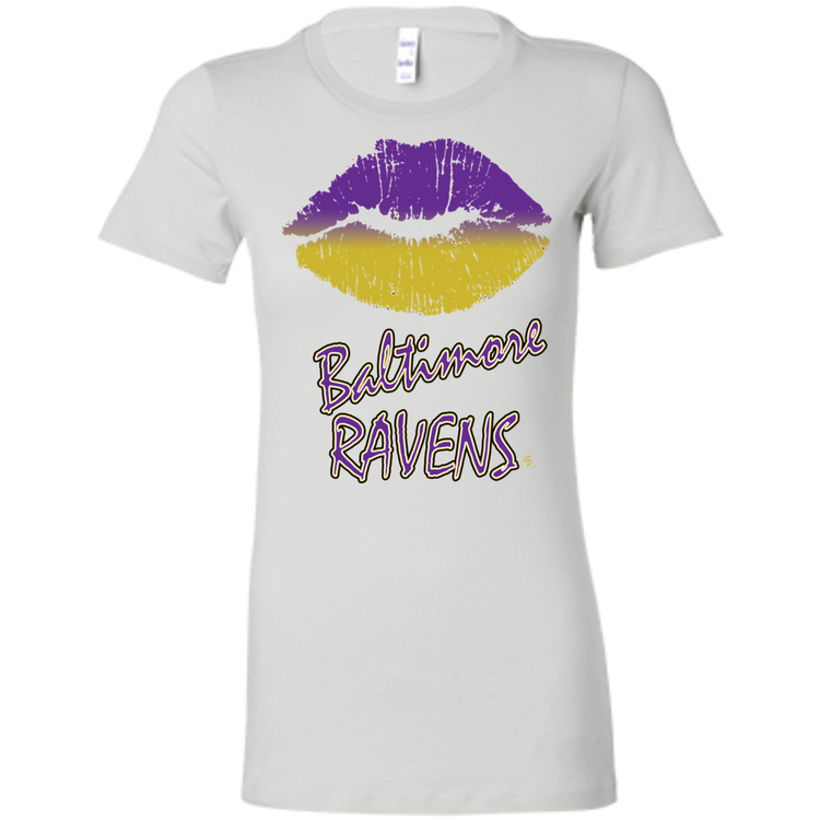 Ravens Kiss - Fitted Women's' T-Shirt